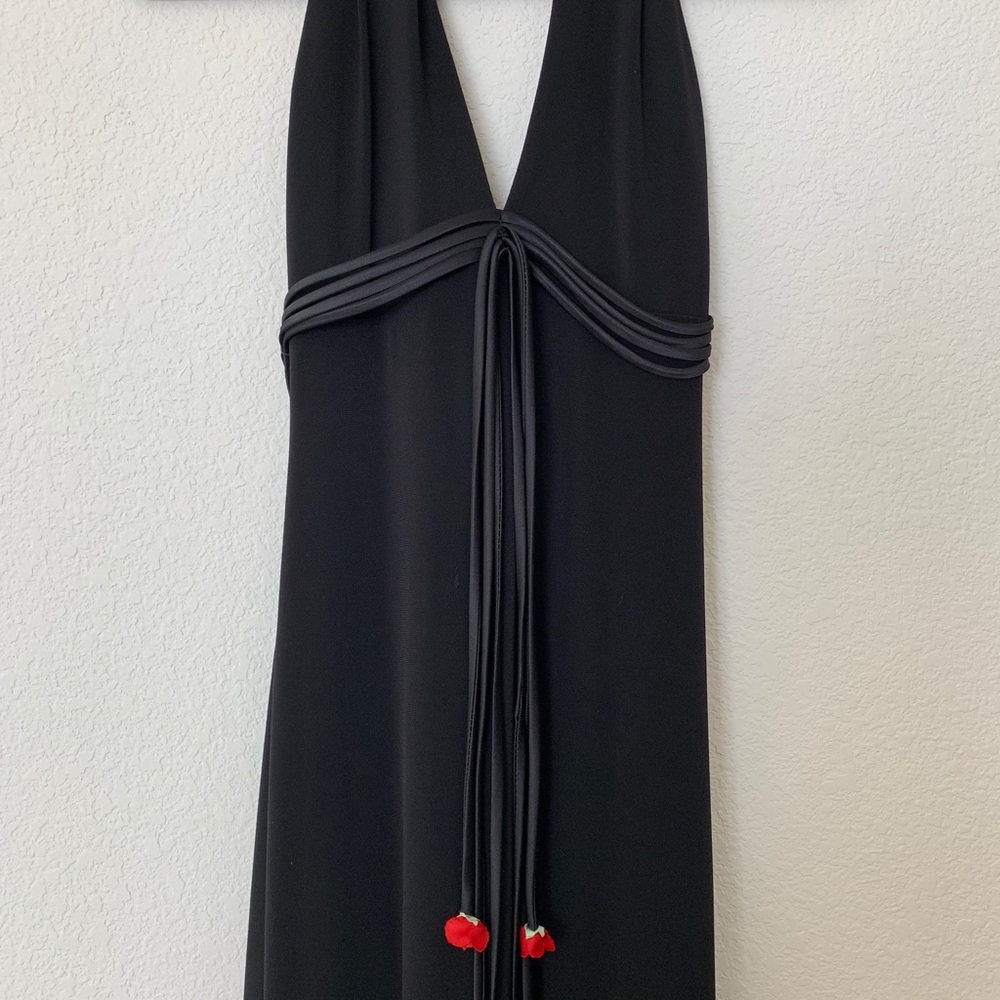 Betsy & Adam - Cascading roses halter dress, 4P - Picture 2 of 5
